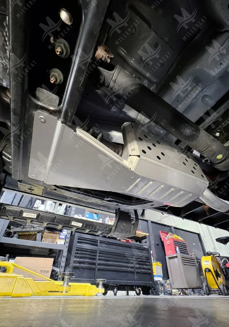 Miller CAT 2023-2026 Ford F-550 Chassis Cab Cat Shield – Miller
